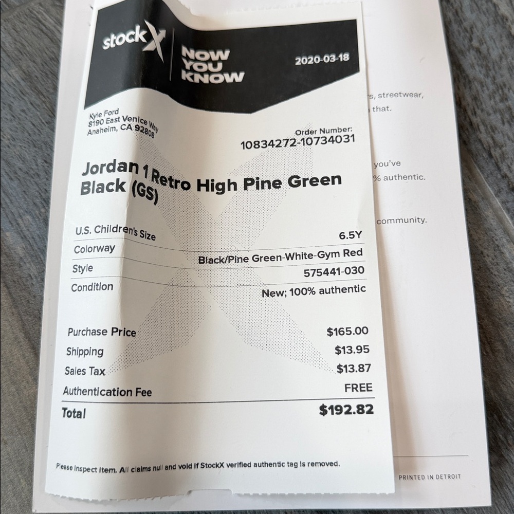 Nike Air Jordan 1 retro High pine Green and Black Sneakers - Picture 8 of 8